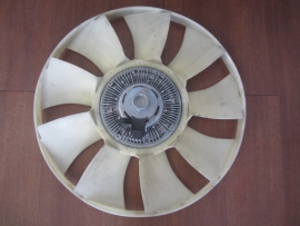 Mercedes Benz SPRINTER 2500 SPRINTER 3500 - cooling radiator fan FAN BLADE CHECK BROKEN HOLDER   - 0002009923